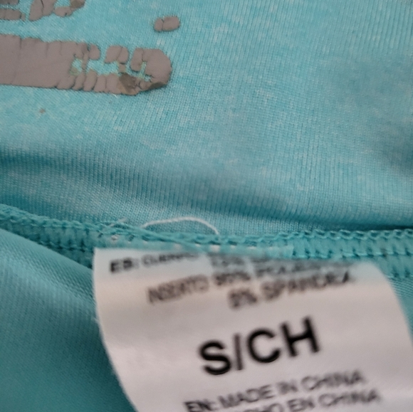 Four size small tennis skirts. - Picture 6 of 6